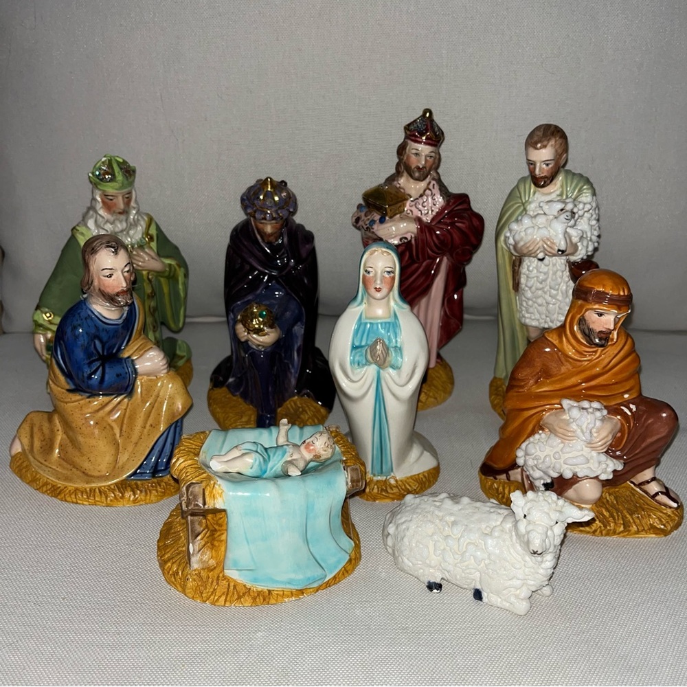 Holland Mold Nativity ceramic hand painted vintage lot